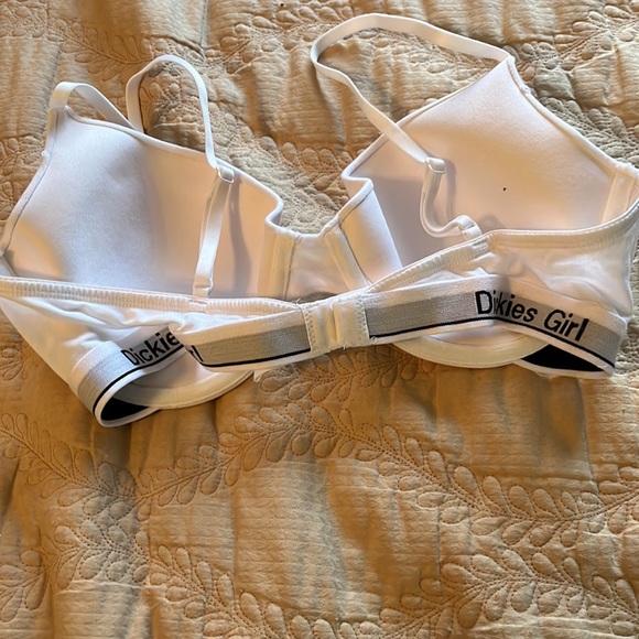 Dickie girls bra, new without tags large - Picture 2 of 4